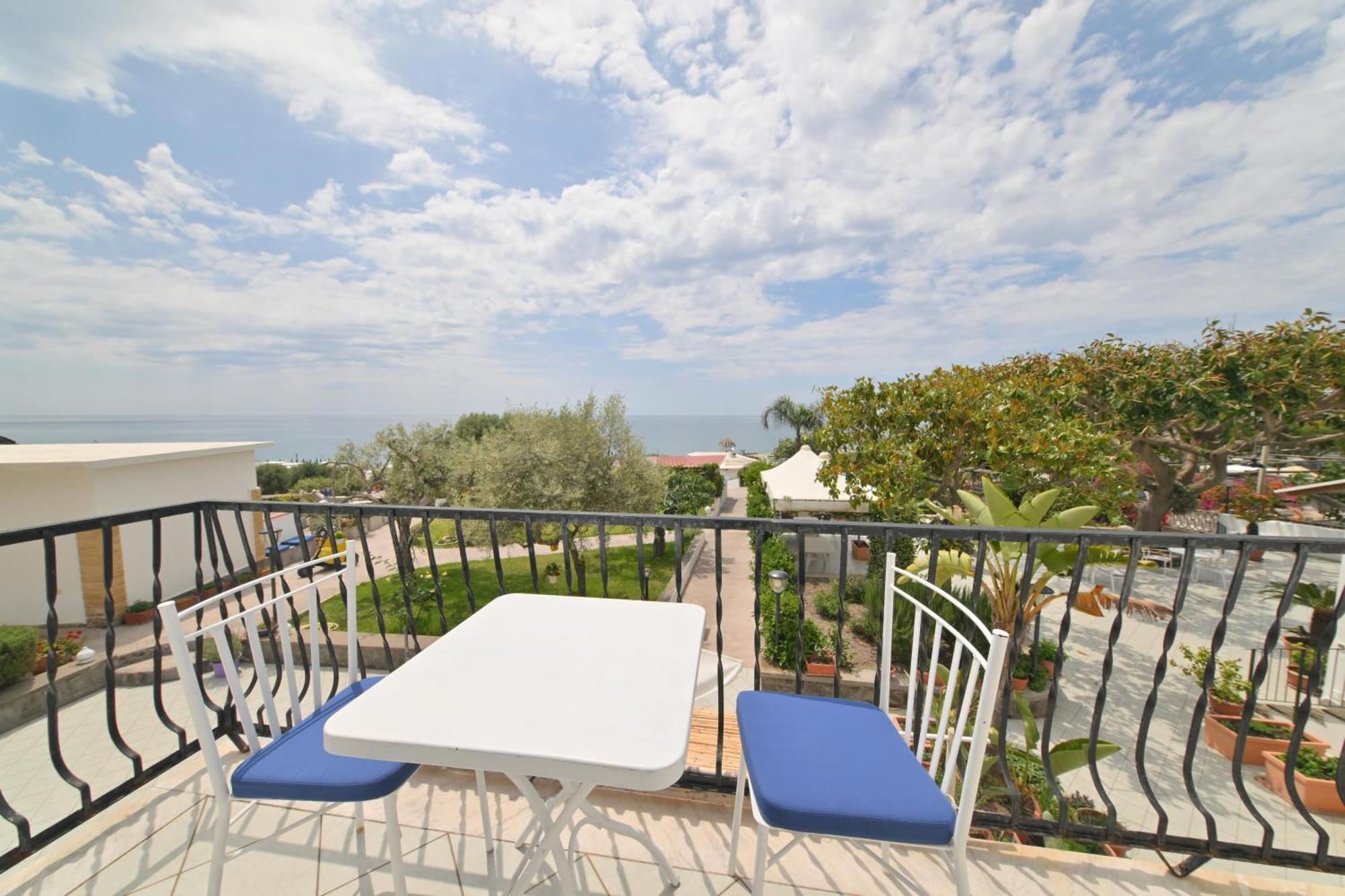 Blu Maronti Apartment Barano d'Ischia Ngoại thất bức ảnh